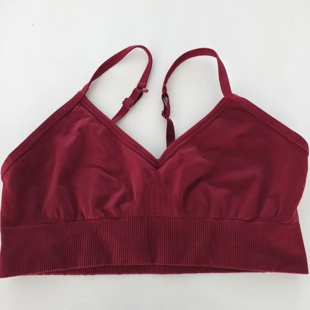 nwot Lululemon Ebb to Street Bra, Color Chianti